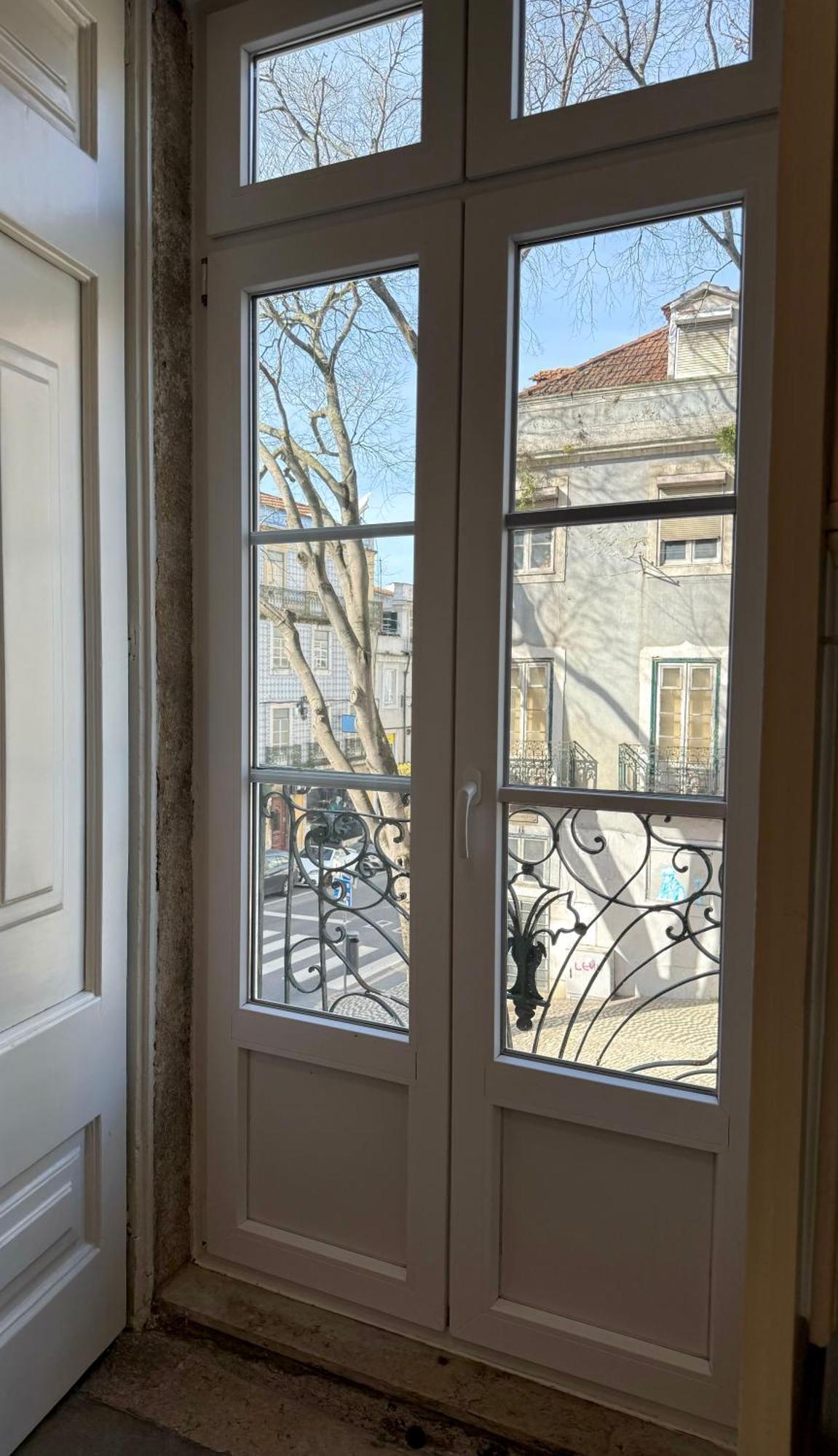 Apartment Metropolitan Living - Janelas Verdes Lissabon