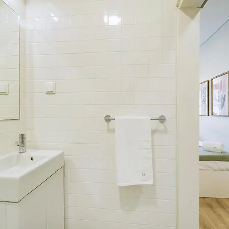 Metropolitan Living Lisbon - Janelas Verdes Exterior photo