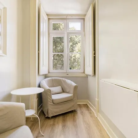 Metropolitan Living Lisbon - Janelas Verdes Exterior photo