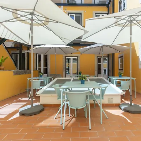 Metropolitan Living Lisbon - Janelas Verdes Exterior photo