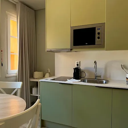 Metropolitan Living Lisbon - Janelas Verdes Exterior photo